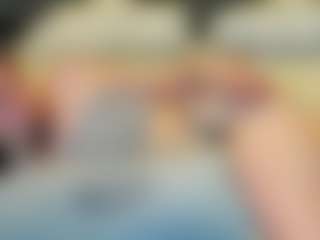 Live cam show with DaiisyBloom - Bedroom on Streamer API