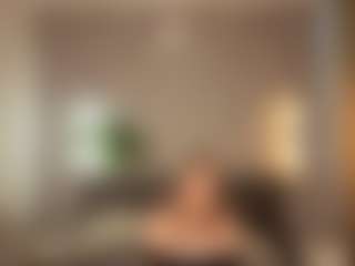 Live cam show with DaiisyBloom - Smoking on Uber Horny