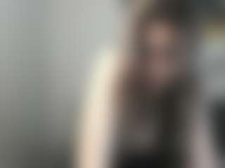 Live cam show with DaiisyBloom - Blonde Hair on Streamer API