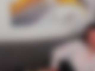Live cam show with DaiisyBloom - New Petite on Cam Slut