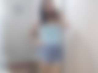 Live cam show with Lily - Joi on AdultVida.com