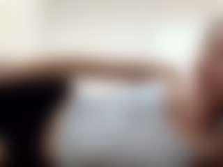 Live cam show with Lily - Facial Piercings on CamwithHer