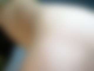 Live cam show with DaimonDragon - White on justonemore.cc | colombia