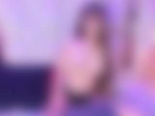 Elinanoir1's Live Sex Cam Show