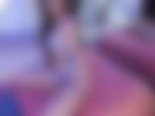 Elinanoir1's Live Sex Cam Show