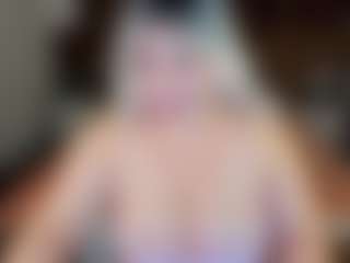 Live cam show with Kate-Dark - Teen (18+) on madthumbs