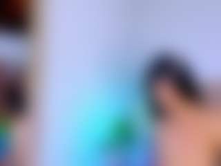 Show in cam erotica live di Lara Rous-Pretty