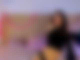Live cam show with Lara Rous-Pretty - Lean on CamwithHer
