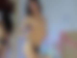 Live cam show with Lara Rous-Pretty - Young Adult on xxxlivecams.org