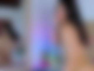 Live cam show with Lara Rous-Pretty - Tease on Soda Cam