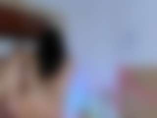 Live cam show with Lara Rous-Pretty - Flat Chested on Instabang