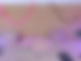 Live cam show with Lara Rous-Pretty - Brown Hair on Mixed Magazine Live