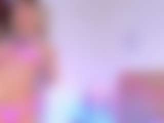 Live cam show with Lara Rous-Pretty - Mistress on Milf Play