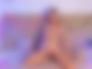 Live cam show with Lara Rous-Pretty - Big Balls on StripNow