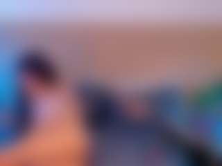 Lara Rous-Pretty's Live Sex Cam Show
