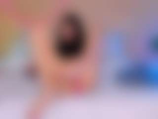 Live cam show with Lara Rous-Pretty - Roleplay on Camsoda