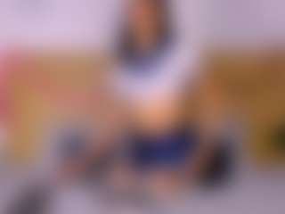 Live cam show with Lara Rous-Pretty - English on TeamSkeetLive