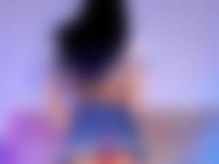 Live cam show with Lara Rous-Pretty - Cumshot on AdultVida.com