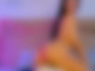 Live cam show with Lara Rous-Pretty - Brown Eyes on liverealitysex.com