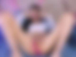 Lara Rous-Pretty's Live Sex Cam Show