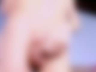Live cam show with Lara Rous-Pretty - Latina on Camsoda | colombia