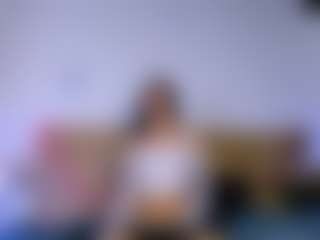 Live cam show with Lara Rous-Pretty - Brown Eyes on Camsoda