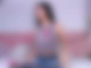 Live cam show with Lara Rous-Pretty - Young Adult on Camsoda