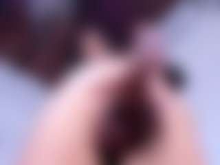 Live cam show with Lara Rous-Pretty - Tiny Tits on CamClone
