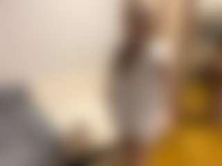 Live cam show with LornaNanz - Squirt on CamSextacy