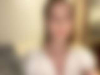Live cam show with LornaNanz - Squirt on TottyGirls
