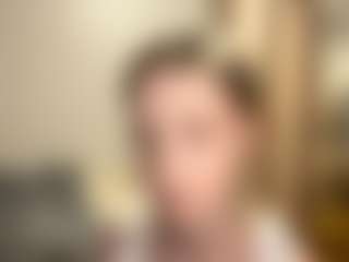 Live cam show with LornaNanz - Fingering on CamClone