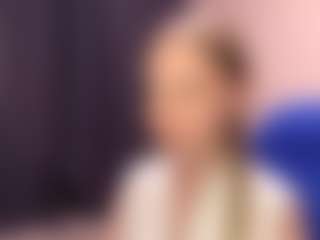 Live cam show with LornaNanz - Sexy on Free Soda