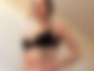 Live cam show with MeridethErmogemous - Raven Hair on CSO-WL