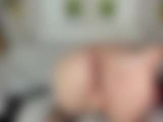Lilly-Cassi's Live Sex Cam Show
