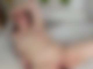 Lilly-Cassi's Live Sex Cam Show