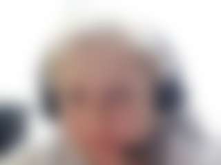 Live cam show with Jenny - Blonde Hair on CamwithHer