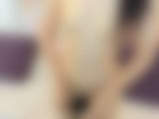 Serennaax's Live Sex Cam Show