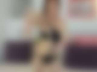 Serennaax's Live Sex Cam Show