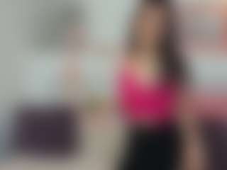 Serennaax's Live Sex Cam Show