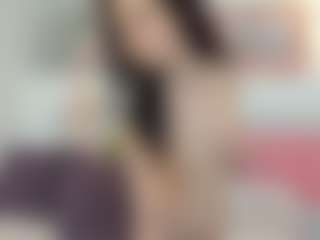 Serennaax's Live Sex Cam Show