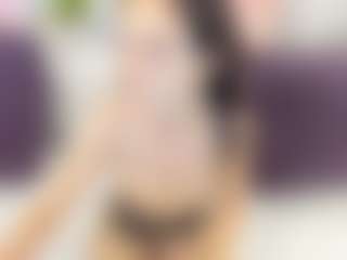 Serennaax's Live Sex Cam Show