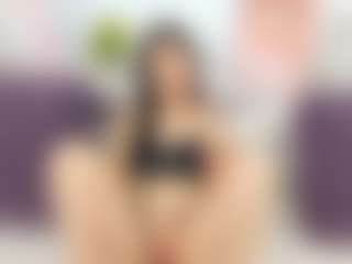 Serennaax's Live Sex Cam Show