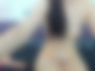 Live cam show with Serennaax - Smoking on Nude Live Now