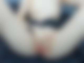 Serennaax's Live Sex Cam Show