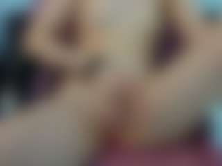 Serennaax's Live Sex Cam Show
