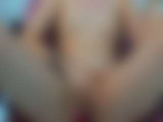 Serennaax's Live Sex Cam Show