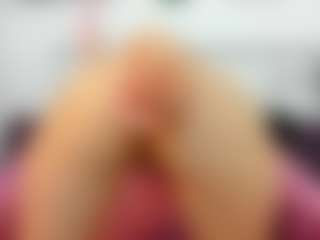Serennaax's Live Sex Cam Show