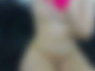 Serennaax's Live Sex Cam Show