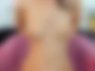 Serennaax's Live Sex Cam Show