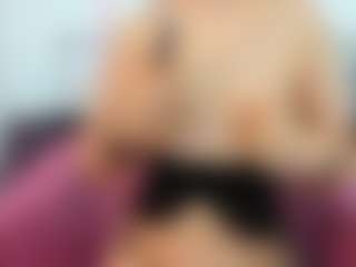 Serennaax's Live Sex Cam Show